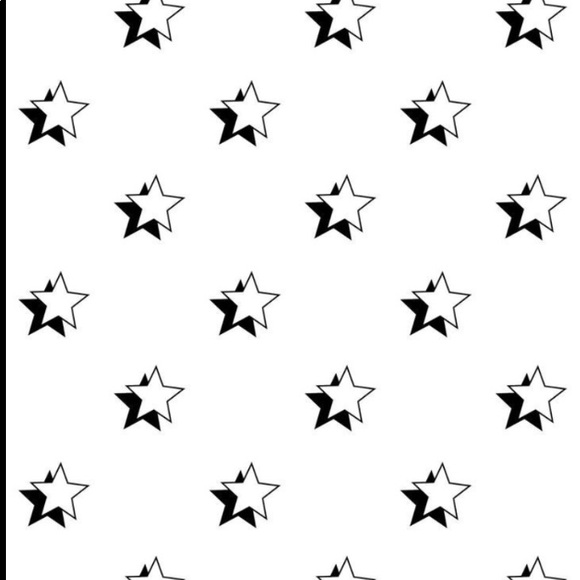 Meet your Posher, Livvy - Picture 1 of 1